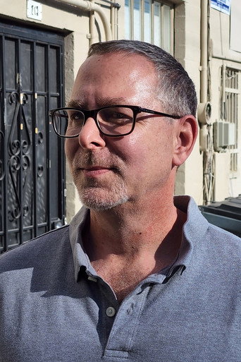 Portrait of Warren Zide