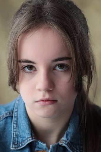 Portrait of Lacey Findlow