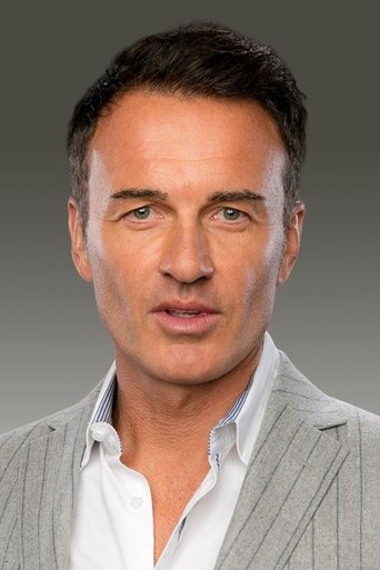 Portrait of Julian McMahon