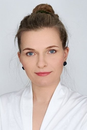 Portrait of Egle Beek