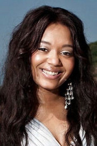 Portrait of Simone Cameron