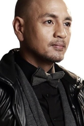 Portrait of OJ Mariano