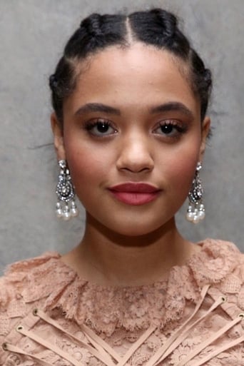 Portrait of Kiersey Clemons