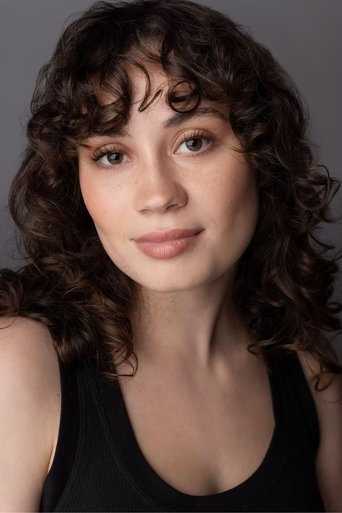 Portrait of Bella Woody