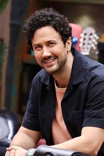 Portrait of Shahrokh Estakhri