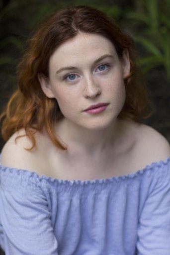 Portrait of Hannah Raine
