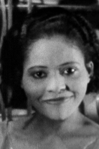 Portrait of Starr Calloway