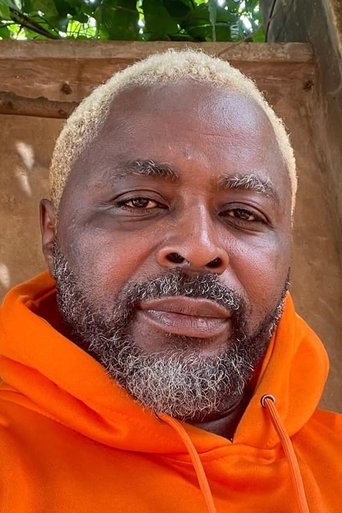 Portrait of Bienvenu Roland Mvoe