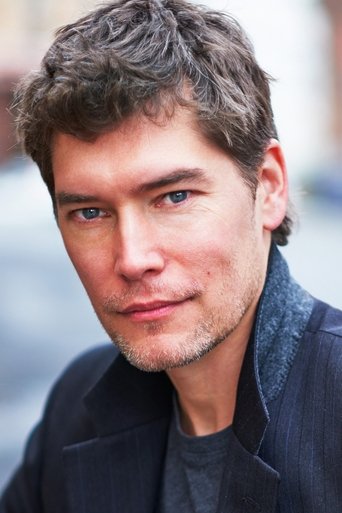 Portrait of Jason Downs