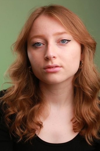 Portrait of Danielle Quinn-Taylor