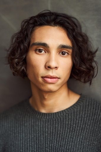 Portrait of Matt Gomez Hidaka