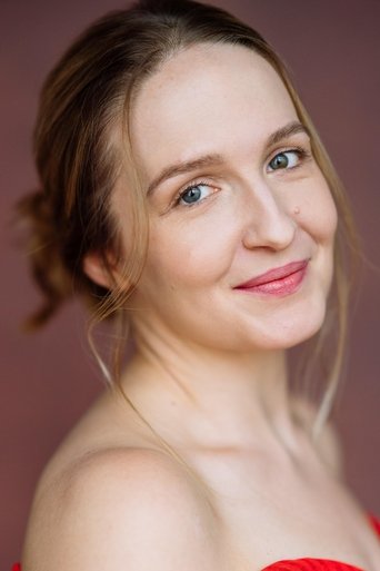 Portrait of Tara Bradley