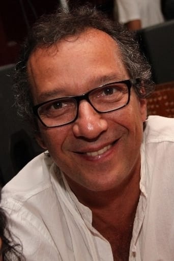 Portrait of Caco Monteiro