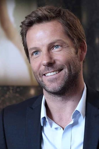 Portrait of Jamie Bamber