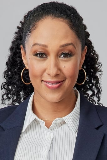 Portrait of Tamera Mowry-Housley