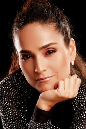Portrait of Juliana Posso