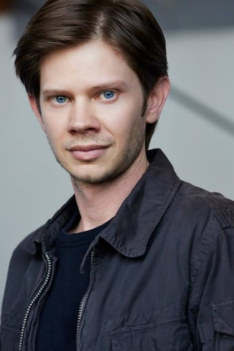 Portrait of Lee Norris