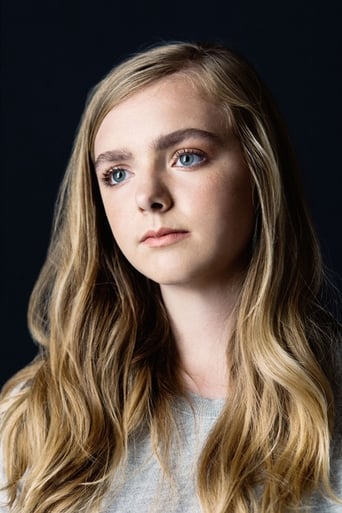 Portrait of Elsie Fisher