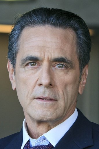 Portrait of Robin Thomas