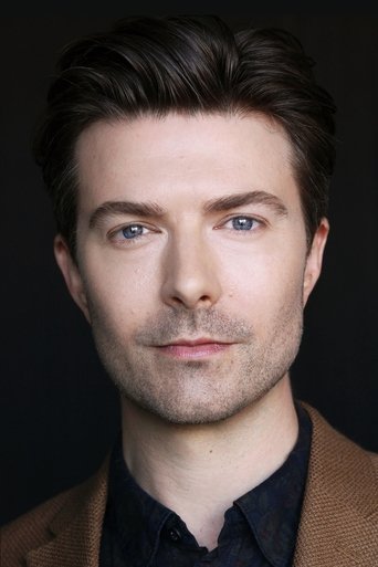 Portrait of Noah Bean