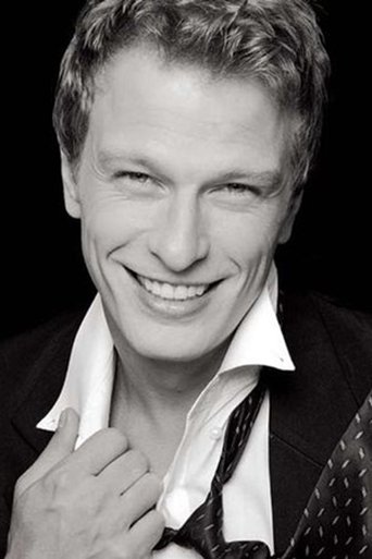 Portrait of Ronaldo Oliva