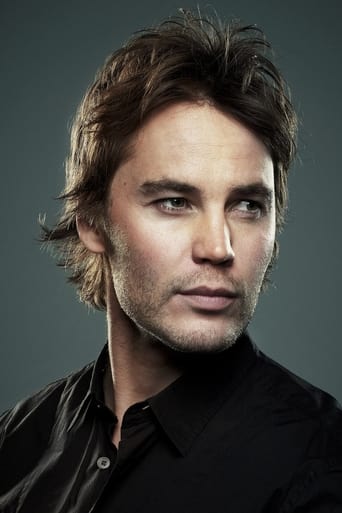 Portrait of Taylor Kitsch