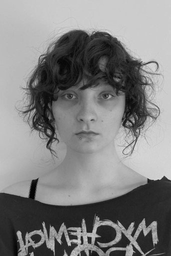 Portrait of Erin Main