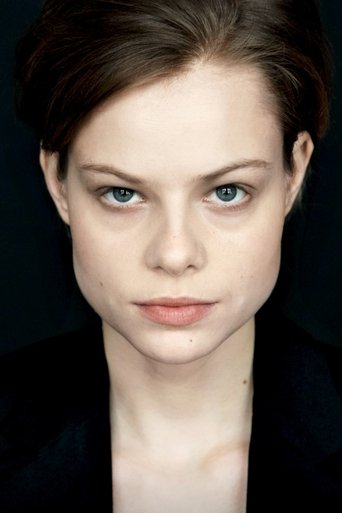 Portrait of Emma Bading