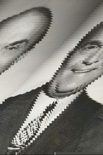 Portrait of Victor Moore