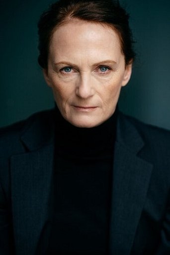 Portrait of Kirsten Radermacher