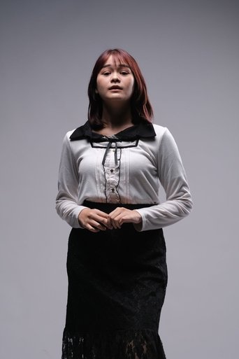 Portrait of Devina Laura