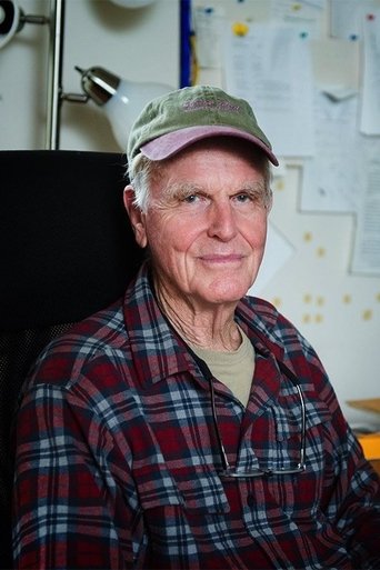 Portrait of Tom Davenport