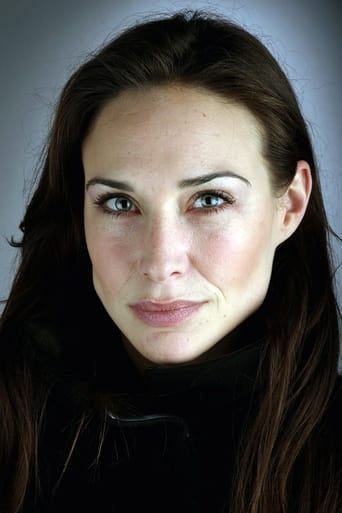 Portrait of Claire Forlani