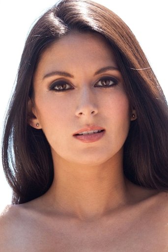 Portrait of Nikki Daniels