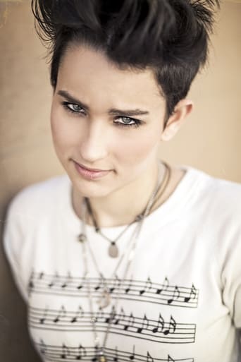 Portrait of Bex Taylor-Klaus