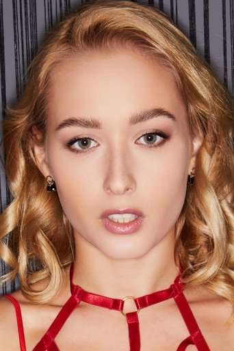 Portrait of Kelly Collins