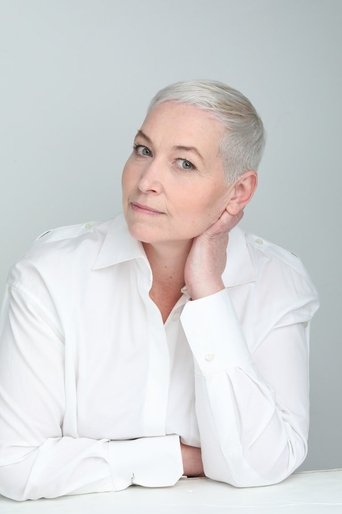 Portrait of Amy Reid