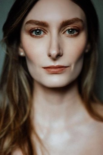 Portrait of Maddie Moore