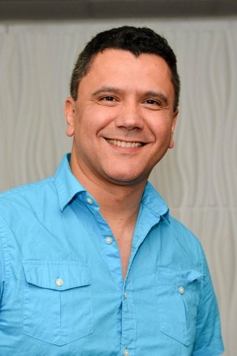 Portrait of Robson Lemos