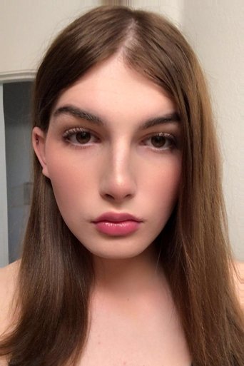 Portrait of Chloe Davis