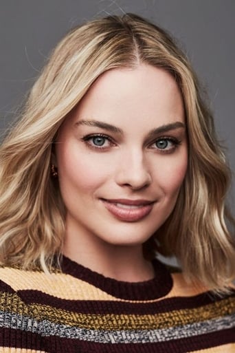 Portrait of Margot Robbie