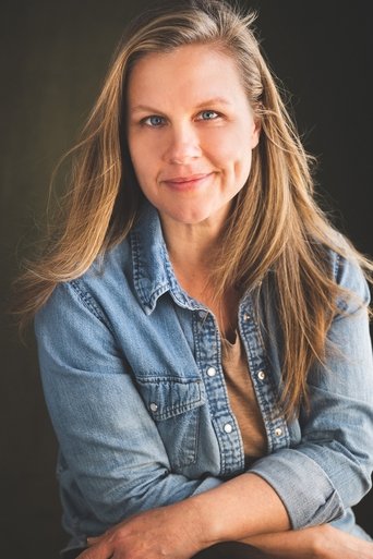 Portrait of Julie Sweum