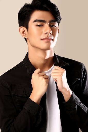 Portrait of Radson Flores