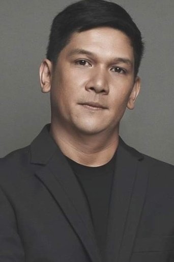 Portrait of Mark Escueta