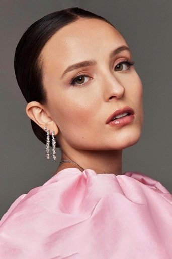 Portrait of Larissa Manoela
