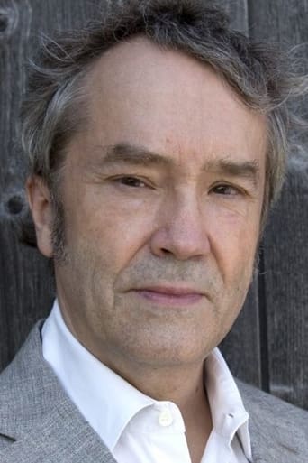 Portrait of Carter Burwell