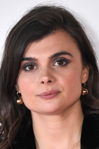 Portrait of Gwyneth Keyworth