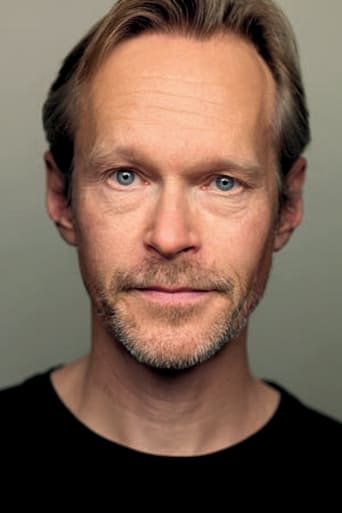 Portrait of Steven Mackintosh