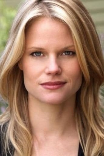 Portrait of Joelle Carter