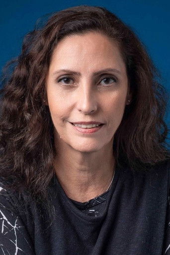 Portrait of Claudia Souto